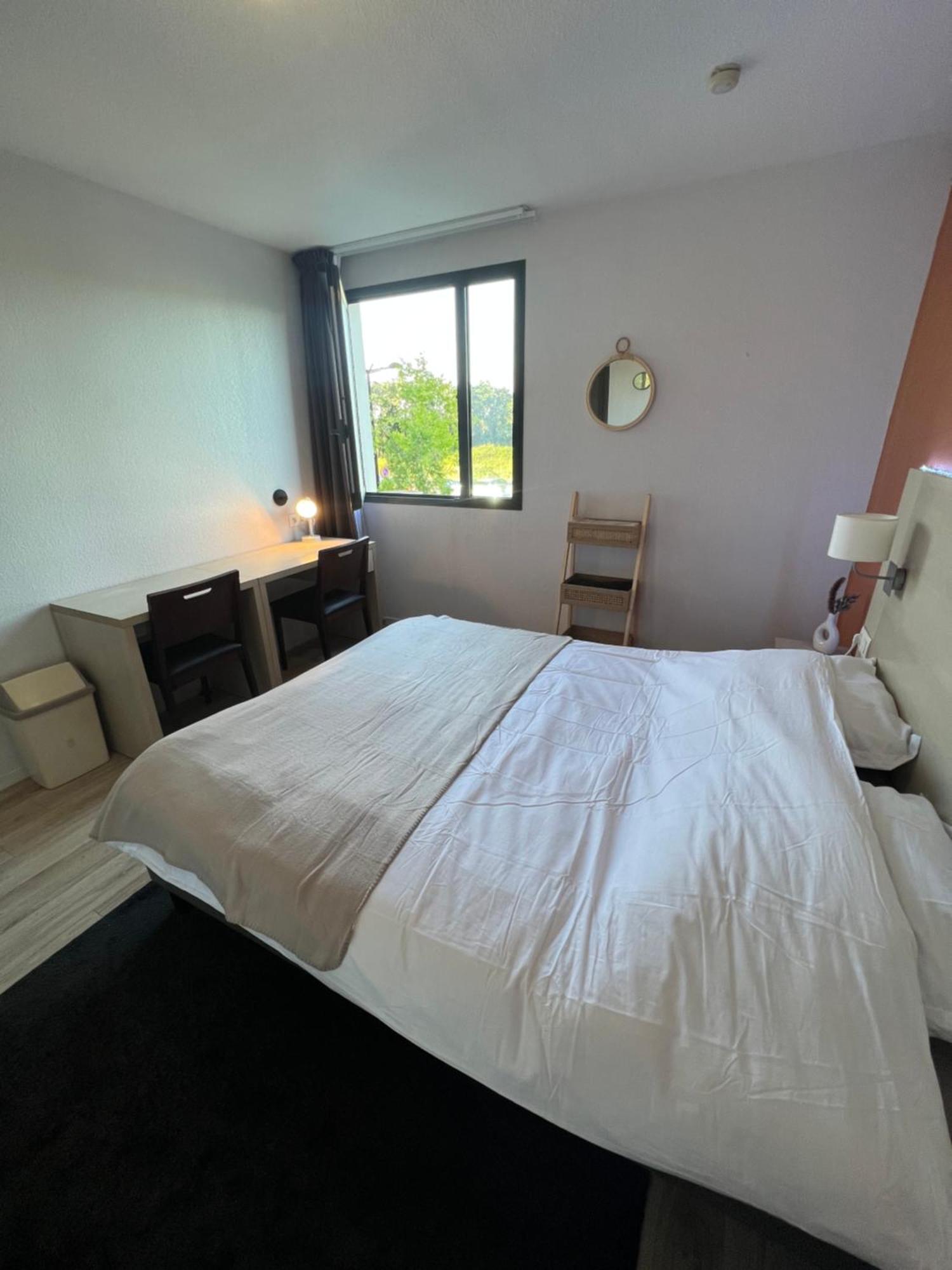 Studio Appart'Hotel Gare Tgv Avec Place Privee Avignon Luaran gambar